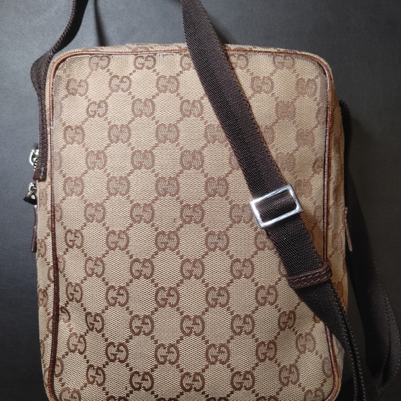 Gucci Crossbody Bag - Picture 2 of 6